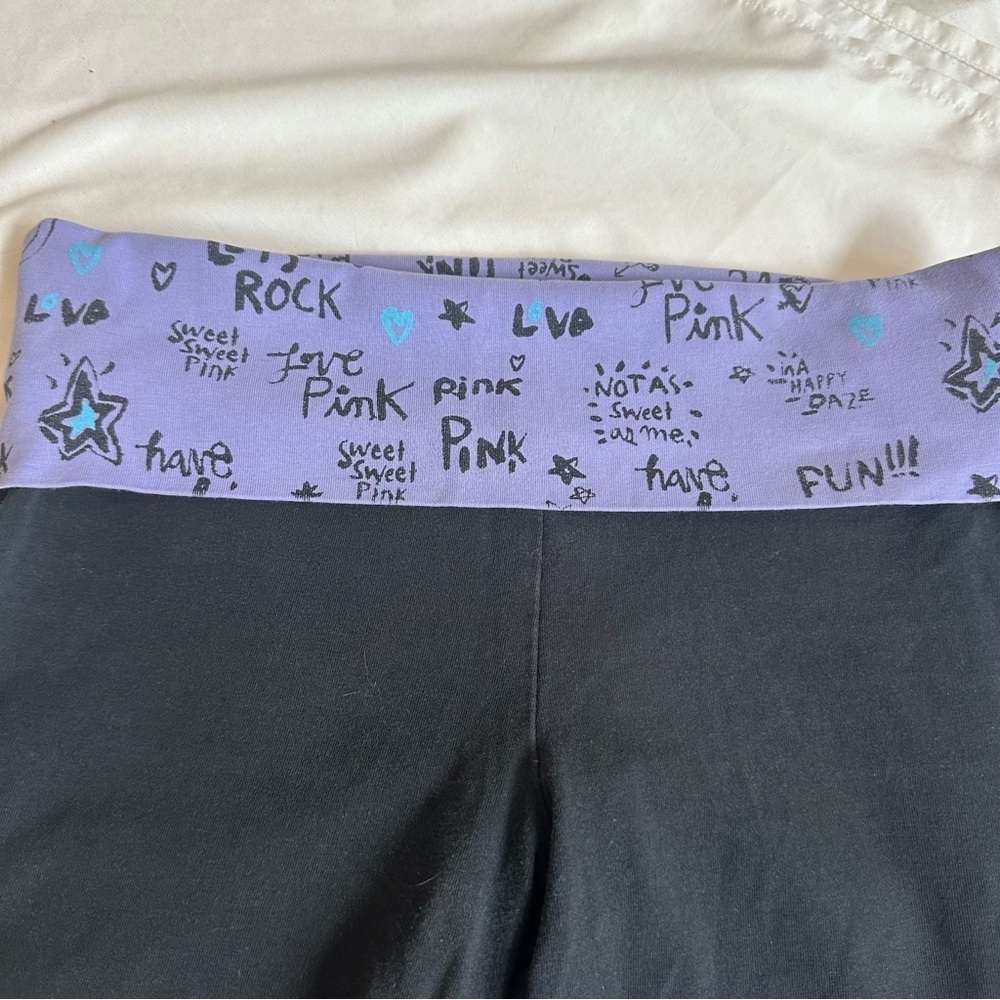 Y2K PINK Victoria’s Secret Foldover Capri Pants - Picture 3 of 5